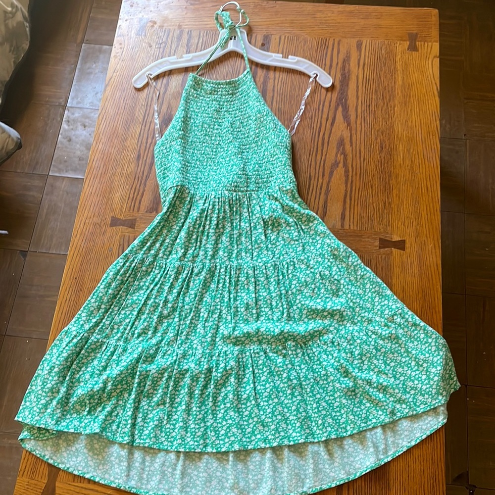 Super cute sundress!